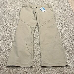 Columbia Omni Shield Outdoor Hiking Pants, New with tags!
